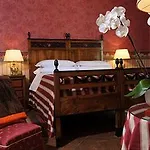 Borgo Storico Seghetti Panichi 公寓式酒店