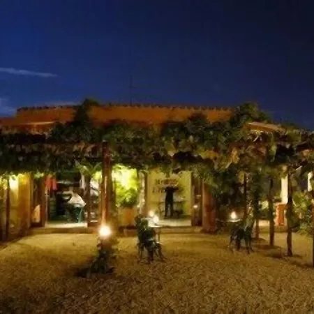 Lägenhetshotell Borgo Storico Seghetti Panichi Castel di Lama