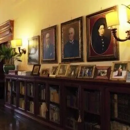 Lägenhetshotell Borgo Storico Seghetti Panichi