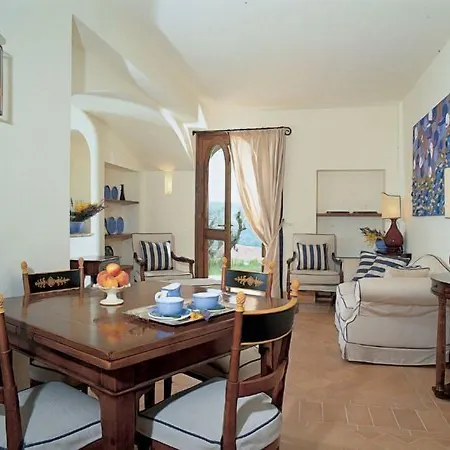 Lägenhetshotell Borgo Storico Seghetti Panichi 4*