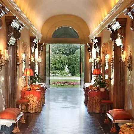Borgo Storico Seghetti Panichi Aparthotel Castel di Lama