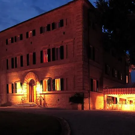 Borgo Storico Seghetti Panichi 4*