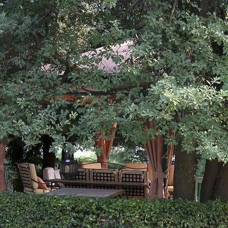 Aparthotel Borgo Storico Seghetti Panichi