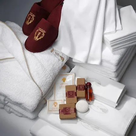 Aparthotel Borgo Storico Seghetti Panichi Castel di Lama
