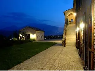 Aparthotel Borgo Storico Seghetti Panichi 4*